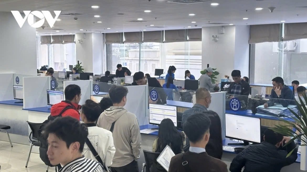 Hà Nội được chủ động quyết định biên chế công chức từ tháng 7 này
